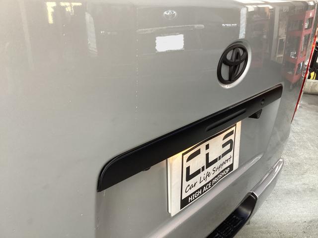 ハイエースバン ロングＤＸ　ＧＬパッケージ　６型後期　デジタルインナーミラー型ドラレコ前後　ワンオーナー　フロアパネル　トヨタセーフティセンス　内張レザー変更　ビルトインＥＴＣ　バックカメラ　純正セキュリティ　ブラックグリル　キーレス（10枚目）