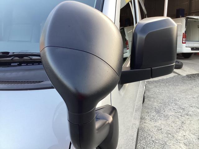 ハイエースバン ロングＤＸ　ＧＬパッケージ　６型後期　デジタルインナーミラー型ドラレコ前後　ワンオーナー　フロアパネル　トヨタセーフティセンス　内張レザー変更　ビルトインＥＴＣ　バックカメラ　純正セキュリティ　ブラックグリル　キーレス（12枚目）