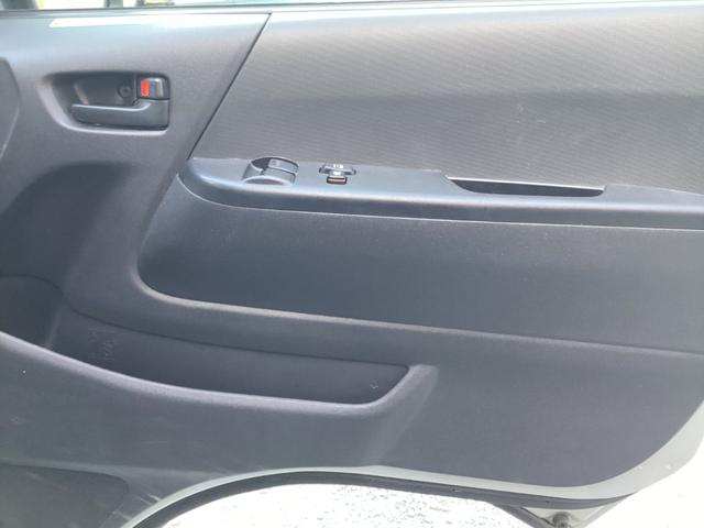 ハイエースバン ロングＤＸ　ＧＬパッケージ　６型後期　デジタルインナーミラー型ドラレコ前後　ワンオーナー　フロアパネル　トヨタセーフティセンス　内張レザー変更　ビルトインＥＴＣ　バックカメラ　純正セキュリティ　ブラックグリル　キーレス（17枚目）