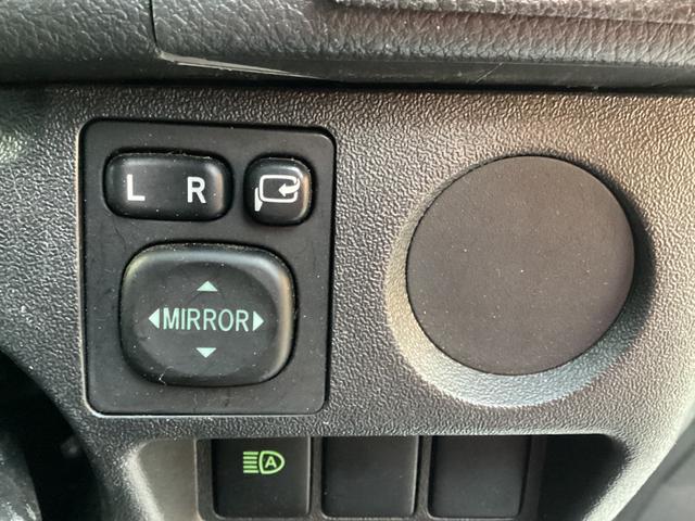 ハイエースバン ロングＤＸ　ＧＬパッケージ　６型後期　デジタルインナーミラー型ドラレコ前後　ワンオーナー　フロアパネル　トヨタセーフティセンス　内張レザー変更　ビルトインＥＴＣ　バックカメラ　純正セキュリティ　ブラックグリル　キーレス（20枚目）