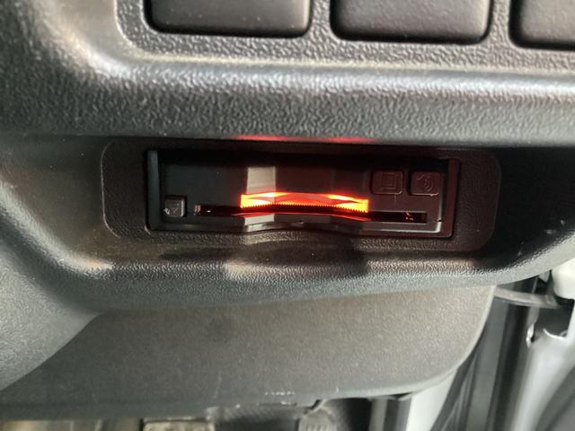 ハイエースバン ロングＤＸ　ＧＬパッケージ　６型後期　デジタルインナーミラー型ドラレコ前後　ワンオーナー　フロアパネル　トヨタセーフティセンス　内張レザー変更　ビルトインＥＴＣ　バックカメラ　純正セキュリティ　ブラックグリル　キーレス（22枚目）