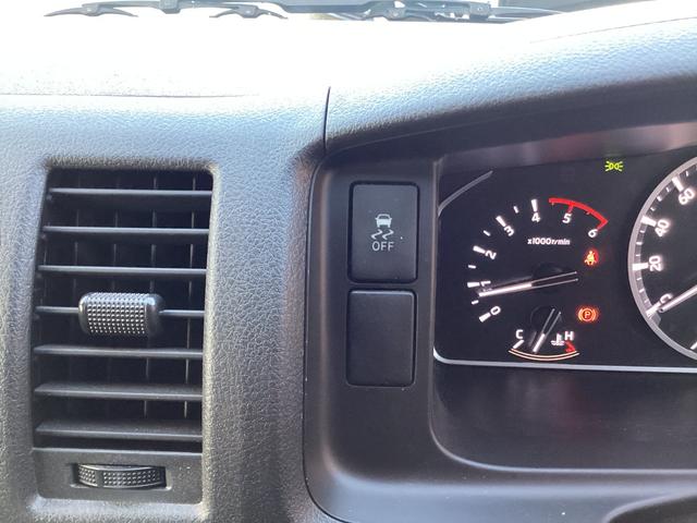 ハイエースバン ロングＤＸ　ＧＬパッケージ　６型後期　デジタルインナーミラー型ドラレコ前後　ワンオーナー　フロアパネル　トヨタセーフティセンス　内張レザー変更　ビルトインＥＴＣ　バックカメラ　純正セキュリティ　ブラックグリル　キーレス（26枚目）