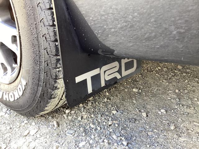 ハイエースバン スーパーGL ダークプライムII 6型 TRDエアロ4点 アルパインBIGXフローティングナビ TRDスポーツシート パノラミックビュー クリアランスソナー トヨタセーフティセンス ベッドキット ドライブレコーダー前後(12枚目)