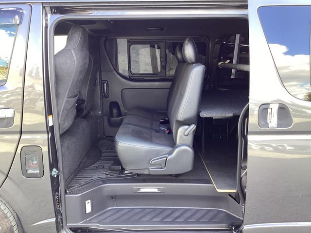 ハイエースバン スーパーGL ダークプライムII 6型 TRDエアロ4点 アルパインBIGXフローティングナビ TRDスポーツシート パノラミックビュー クリアランスソナー トヨタセーフティセンス ベッドキット ドライブレコーダー前後(47枚目)