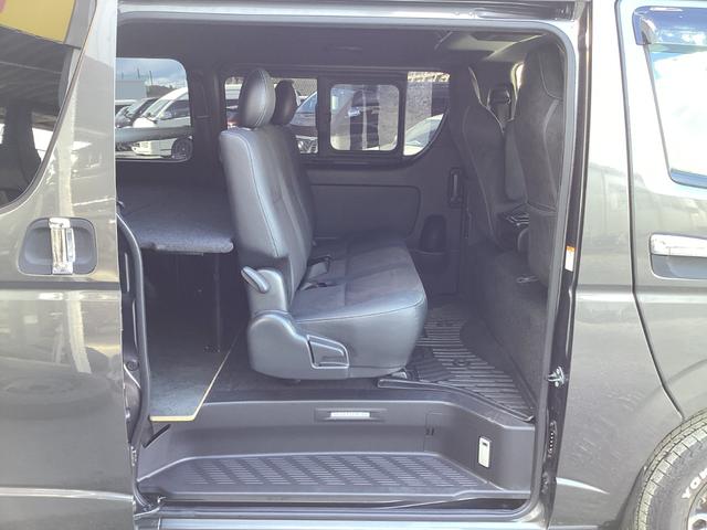 ハイエースバン スーパーGL ダークプライムII 6型 TRDエアロ4点 アルパインBIGXフローティングナビ TRDスポーツシート パノラミックビュー クリアランスソナー トヨタセーフティセンス ベッドキット ドライブレコーダー前後(50枚目)