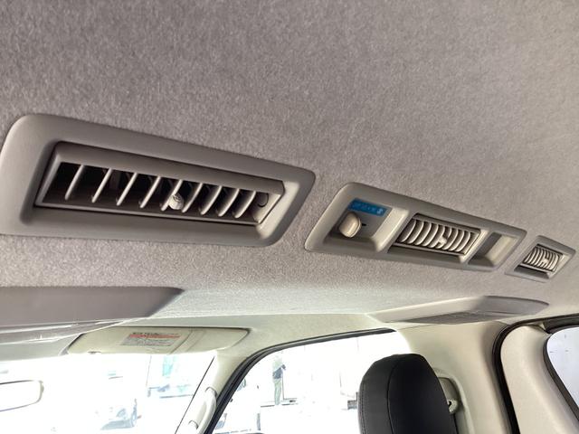 レジアスエースバン ロングスーパーGL 2型 アースカラーパッケージ仕様 4型フェイス 新品タイミングベルト 新品シートカバー LEDデイライト付きバンパーガード バットフェイスボンネット ドライブレコーダー 助手席エアバック ETC(37枚目)