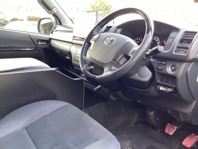 ハイエースバン スーパーGL ダークプライム 4型 アルパインBIGXフローティングナビ モデリスタデイライト付きフロントスポイラー フリップダウンモニター デジタルインナーミラー型ドラレコ前後 LEDフォグランプ ダークプライム限定色(17枚目)