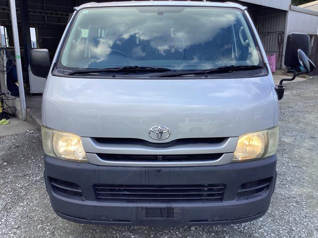 ハイエース・キャラバンは安心の自社保証付き！別途有料で半年から最長３年走行距離制限無も御座います！お気軽にお問い合わせください♪