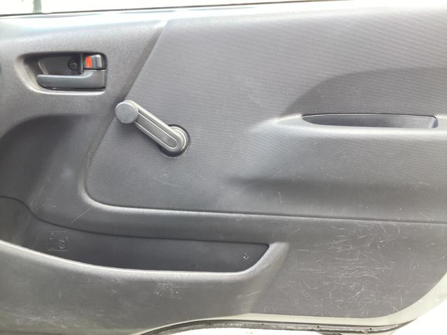 車輌買取も行なっております。商用車から普通車どのようなお車でも買い取ります！査定無料ですのでお気軽にお申し付けくださいませ♪