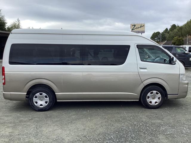 �p���[�X���C�h�h�A�I�C�[�W�[�N���[�U�[�I