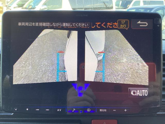 ハイエースバン スーパーＧＬ　ダークプライムＩＩ　７型　アルパインＢＩＧＸフローティングナビ　パノラミックビュー　ベッドキット　社外デジタルインナーミラー型ドラレコ前後　ヴァレンティテールランプ　クリアランスソナー　トヨタセーフティセンス（37枚目）