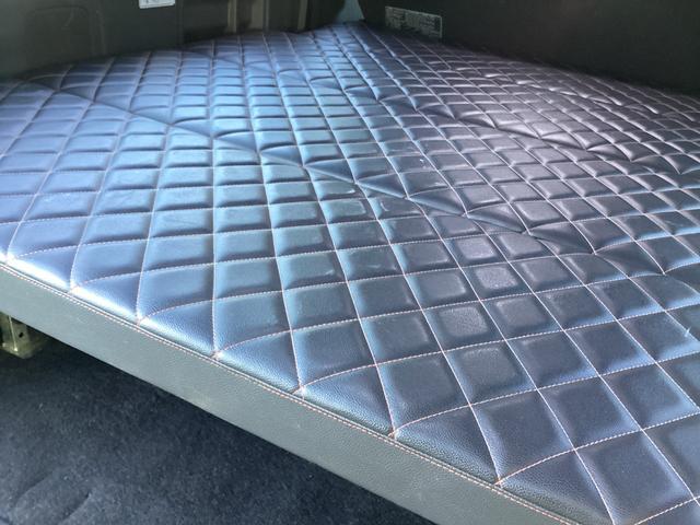 ハイエースバン スーパーＧＬ　ダークプライムＩＩ　７型　アルパインＢＩＧＸフローティングナビ　パノラミックビュー　ベッドキット　社外デジタルインナーミラー型ドラレコ前後　ヴァレンティテールランプ　クリアランスソナー　トヨタセーフティセンス（52枚目）