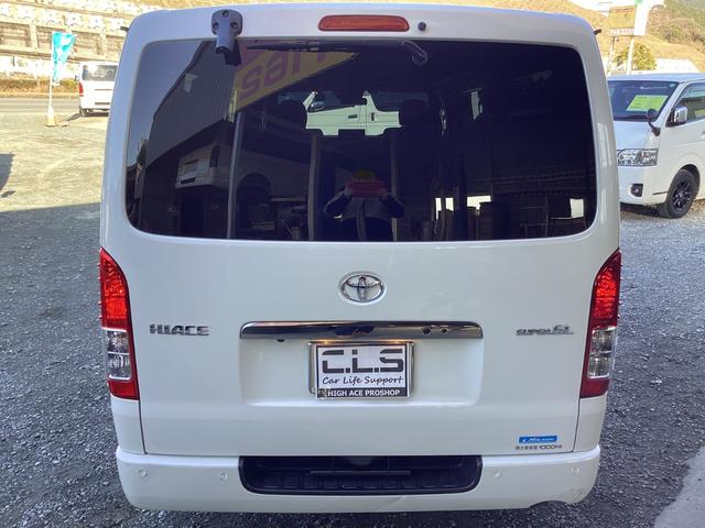 ハイエースバン スーパーGL ダークプライムII 7型 ローダウン 両側パワースライドドア 社外フローティングナビ クリアランスソナー トヨタセーフティセンス ドライブレコーダー前後 純正アルミホイール 純正LEDフォグランプ 助手席エアバック(4枚目)