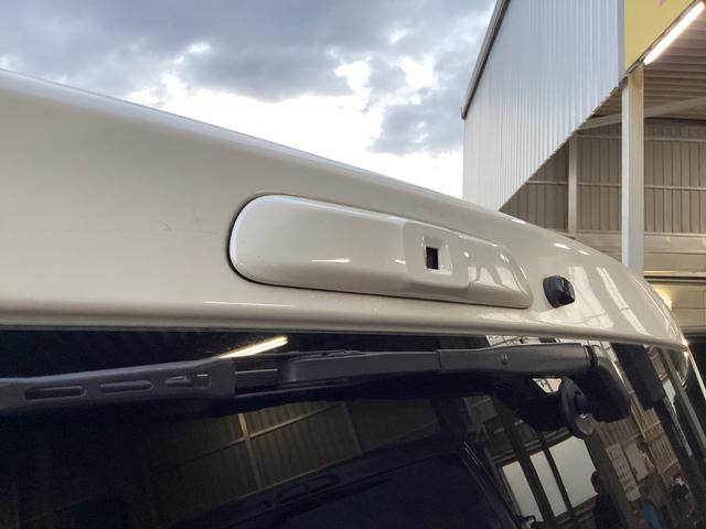 ハイエースバン スーパーGL ダークプライムII 6型 ワンオーナー パノラミックビュー クリアランスソナー トヨタセーフティセンス デジタルインナーミラー リアスライドガラス小窓 ドライブレコーダー 社外アルミホイール ビルトインETC2.0(9枚目)