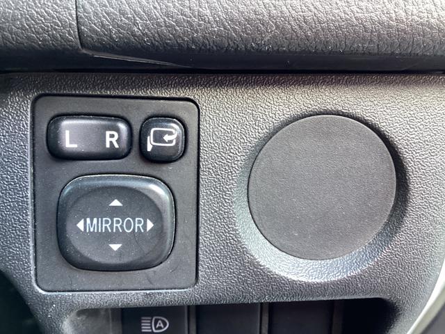 ハイエースバン ロングDX GLパッケージ 7型 9人乗り パノラミックビュー 純正LEDヘッドライト ダブルエアコン ワンオーナー クリアランスソナー トヨタセーフティセンス リアスライドガラス小窓 ドライブレコーダー 3列シート(22枚目)