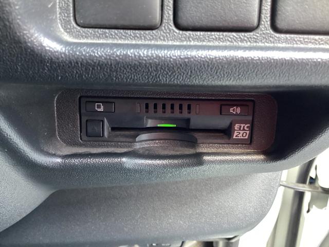 ハイエースバン ロングDX GLパッケージ 7型 9人乗り パノラミックビュー 純正LEDヘッドライト ダブルエアコン ワンオーナー クリアランスソナー トヨタセーフティセンス リアスライドガラス小窓 ドライブレコーダー 3列シート(24枚目)