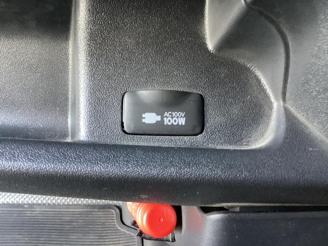 ハイエースバン ロングDX GLパッケージ 7型 9人乗り パノラミックビュー 純正LEDヘッドライト ダブルエアコン ワンオーナー クリアランスソナー トヨタセーフティセンス リアスライドガラス小窓 ドライブレコーダー 3列シート(38枚目)