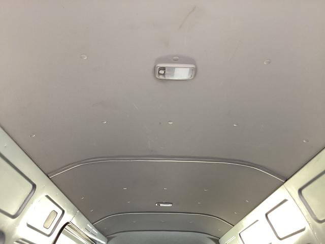 ハイエースバン SロングワイドDX 4型 GLパッケージ仕様 6人乗り リアスライドガラス小窓 ビルトインETC 内張レザー変更 バックカメラ メッキ電動格納ミラー メッキグリル レベライザー 純正SDナビ 同色バンパー(37枚目)