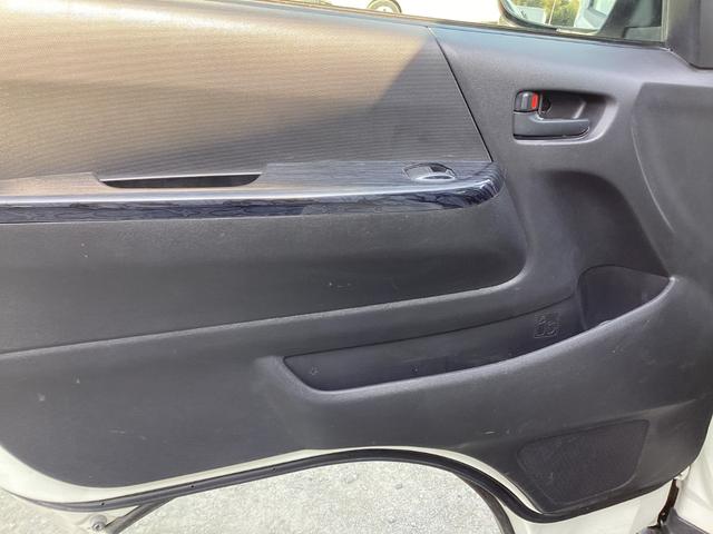 ハイエースバン SロングDX 1型 4型フェイス GLパッケージ仕様 アルパインBIGXフローティングディスプレイオーディオ ローダウン ダブルエアコン フロアパネル 社外電動格納ウインカー ミラーリアスピーカー スライド小窓(28枚目)