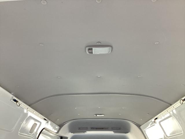 ハイエースバン SロングDX 1型 4型フェイス GLパッケージ仕様 アルパインBIGXフローティングディスプレイオーディオ ローダウン ダブルエアコン フロアパネル 社外電動格納ウインカー ミラーリアスピーカー スライド小窓(35枚目)