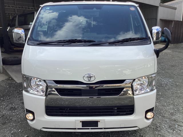 ハイエースバン スーパーＧＬ　ダークプライムＩＩ　６型　ベッドキット　社外レーダー　純正アルミホイール　トヨタセーフティセンス　リアスライドガラス小窓　ビルトインＥＴＣ２．０　助手席エアバック　１００Ｖ電源　プッシュスタート　純正ＬＥＤヘッドライト（8枚目）