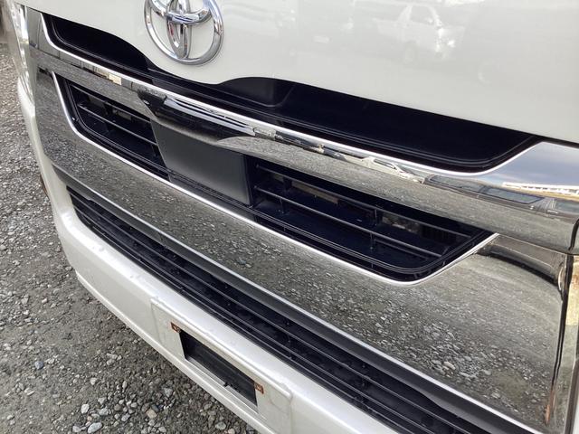 ハイエースバン スーパーＧＬ　ダークプライムＩＩ　６型　ベッドキット　社外レーダー　純正アルミホイール　トヨタセーフティセンス　リアスライドガラス小窓　ビルトインＥＴＣ２．０　助手席エアバック　１００Ｖ電源　プッシュスタート　純正ＬＥＤヘッドライト（13枚目）