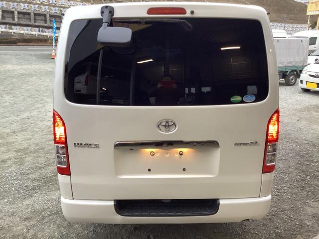 ハイエースバン スーパーＧＬ　ダークプライムＩＩ　５型　ストラーダフローティングナビ　社外アルミホイール　モデリスタデイライト付きフロントスポイラー　ＬＥＤフォグランプ　６型メッキ電動格納ミラー　ドライブレコーダー　助手席エアバック　１００Ｖ電源（4枚目）
