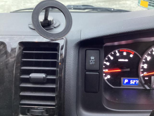 ハイエースバン スーパーＧＬ　ダークプライムＩＩ　５型　ストラーダフローティングナビ　社外アルミホイール　モデリスタデイライト付きフロントスポイラー　ＬＥＤフォグランプ　６型メッキ電動格納ミラー　ドライブレコーダー　助手席エアバック　１００Ｖ電源（27枚目）