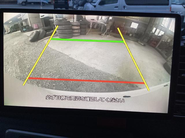 ハイエースバン スーパーＧＬ　ダークプライムＩＩ　５型　ストラーダフローティングナビ　社外アルミホイール　モデリスタデイライト付きフロントスポイラー　ＬＥＤフォグランプ　６型メッキ電動格納ミラー　ドライブレコーダー　助手席エアバック　１００Ｖ電源（33枚目）