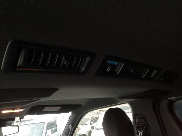 ハイエースバン スーパーＧＬ　ダークプライムＩＩ　５型　ストラーダフローティングナビ　社外アルミホイール　モデリスタデイライト付きフロントスポイラー　ＬＥＤフォグランプ　６型メッキ電動格納ミラー　ドライブレコーダー　助手席エアバック　１００Ｖ電源（42枚目）