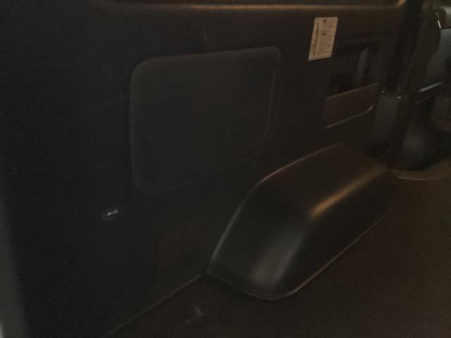 ハイエースバン スーパーＧＬ　ダークプライムＩＩ　５型　ストラーダフローティングナビ　社外アルミホイール　モデリスタデイライト付きフロントスポイラー　ＬＥＤフォグランプ　６型メッキ電動格納ミラー　ドライブレコーダー　助手席エアバック　１００Ｖ電源（47枚目）