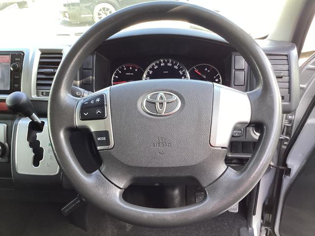 ハイエースバン ロングスーパーＧＬ　４型　純正ＬＥＤヘッドライト　プッシュスタート　新品シートカバー　バータイプルーフキャリア　ステアリングスイッチ　ミラー型バックモニター　ビルトインＥＴＣ　純正ＳＤナビ　ダブルエアコン（20枚目）