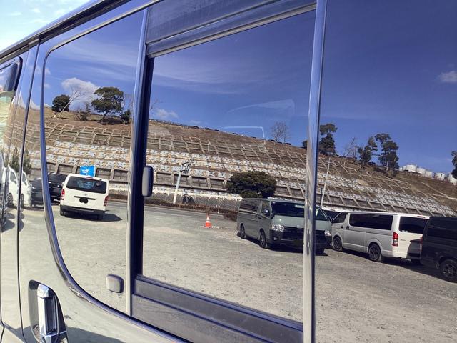 ハイエースバン ロングスーパーＧＬ　１型　社外アルミホイール　社外フロントスポイラー　新品タイミングベルト　イクリプスＳＤナビ　リアスライドガラス小窓　社外ハイマウント　ホワイトレタータイヤ　ウッドインテリアパネル　キーレス　ＥＴＣ（10枚目）