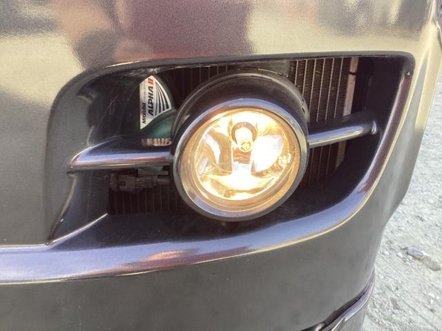 ハイエースバン ロングスーパーＧＬ　１型　社外アルミホイール　社外フロントスポイラー　新品タイミングベルト　イクリプスＳＤナビ　リアスライドガラス小窓　社外ハイマウント　ホワイトレタータイヤ　ウッドインテリアパネル　キーレス　ＥＴＣ（13枚目）