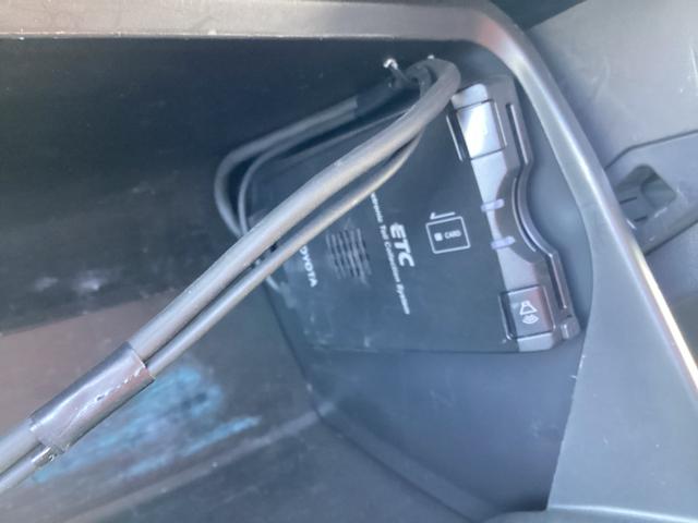 ハイエースバン ロングスーパーＧＬ　１型　社外アルミホイール　社外フロントスポイラー　新品タイミングベルト　イクリプスＳＤナビ　リアスライドガラス小窓　社外ハイマウント　ホワイトレタータイヤ　ウッドインテリアパネル　キーレス　ＥＴＣ（23枚目）