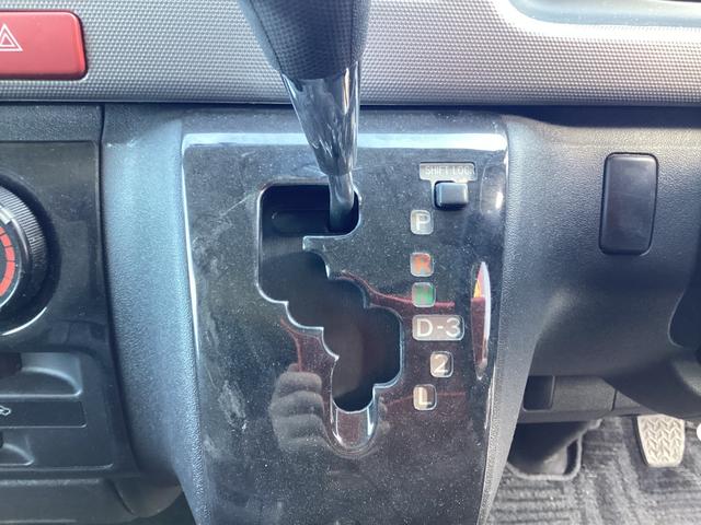 ハイエースバン ロングスーパーＧＬ　１型　社外アルミホイール　社外フロントスポイラー　新品タイミングベルト　イクリプスＳＤナビ　リアスライドガラス小窓　社外ハイマウント　ホワイトレタータイヤ　ウッドインテリアパネル　キーレス　ＥＴＣ（26枚目）