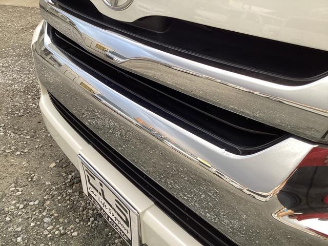 レジアスエースバン ロングワイドスーパーＧＬ　４型　両側パワースライドドア　ワンオーナー　純正ＬＥＤヘッドライト　プッシュスタート　純正アルミホイール　ビルトインＥＴＣ　タイミングベルト交換済み　バックカメラ　ダブルエアコン　メッキグリル（12枚目）