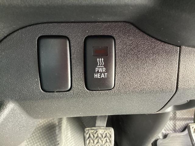 レジアスエースバン ロングＤＸ　３型後期　４ＷＤ　６人乗り　ワンオーナー　ＧＬパッケージ仕様　寒冷地仕様　５速ミッション　リアスライドガラス小窓　リアヒーター　メッキ電動格納ミラー　内張レザー変更　バックカメラ　キーレス　ＥＴＣ（21枚目）