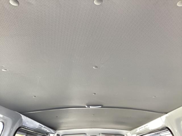 レジアスエースバン ロングＤＸ　３型後期　４ＷＤ　６人乗り　ワンオーナー　ＧＬパッケージ仕様　寒冷地仕様　５速ミッション　リアスライドガラス小窓　リアヒーター　メッキ電動格納ミラー　内張レザー変更　バックカメラ　キーレス　ＥＴＣ（37枚目）