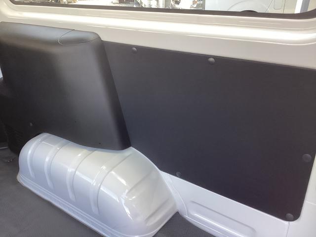 レジアスエースバン ロングＤＸ　３型後期　４ＷＤ　６人乗り　ワンオーナー　ＧＬパッケージ仕様　寒冷地仕様　５速ミッション　リアスライドガラス小窓　リアヒーター　メッキ電動格納ミラー　内張レザー変更　バックカメラ　キーレス　ＥＴＣ（39枚目）