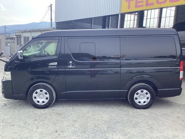 ハイエースバン スーパーＧＬ　ダークプライムＩＩ　６型後期　ワンオーナー　パノラミックビュー　クリアランスソナー　トヨタセーフティセンス　デジタルインナーミラー　ドライブレコーダー前後　リアスライドガラス小窓　ＬＥＤフォグランプ　ＥＴＣ２．０（2枚目）