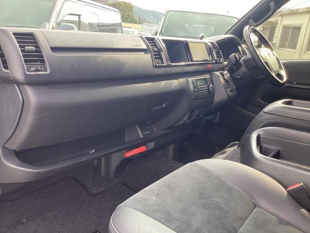 ハイエースバン スーパーＧＬ　ダークプライムＩＩ　６型後期　ワンオーナー　パノラミックビュー　クリアランスソナー　トヨタセーフティセンス　デジタルインナーミラー　ドライブレコーダー前後　リアスライドガラス小窓　ＬＥＤフォグランプ　ＥＴＣ２．０（43枚目）