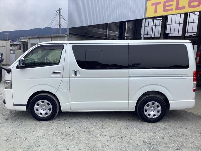 ハイエースバン スーパーGL ダークプライムII 6型 アルパインBIGXフローティングナビ ワンオーナー パノラミックビュー クリアランスソナー トヨタセーフティセンス ドライブレコーダー前後 リアスライドガラス小窓 デジタルインナーミラー(2枚目)