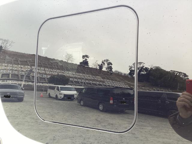 ハイエースバン スーパーGL ダークプライムII 6型 アルパインBIGXフローティングナビ ワンオーナー パノラミックビュー クリアランスソナー トヨタセーフティセンス ドライブレコーダー前後 リアスライドガラス小窓 デジタルインナーミラー(11枚目)