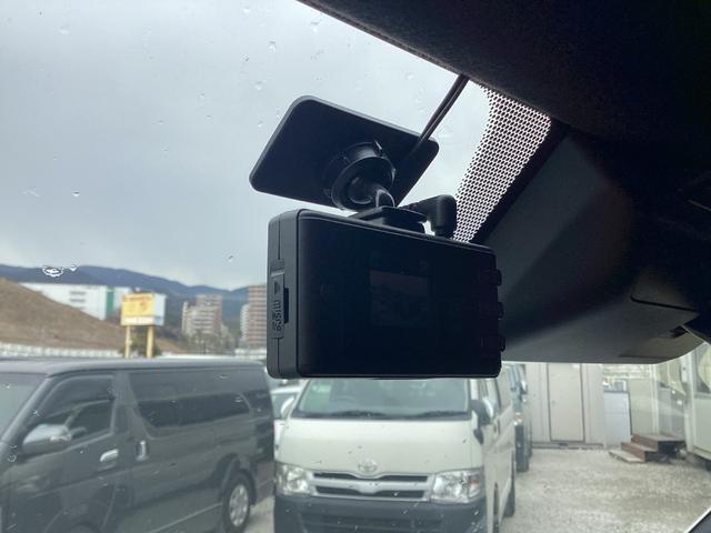 ハイエースバン スーパーGL ダークプライムII 6型 アルパインBIGXフローティングナビ ワンオーナー パノラミックビュー クリアランスソナー トヨタセーフティセンス ドライブレコーダー前後 リアスライドガラス小窓 デジタルインナーミラー(41枚目)