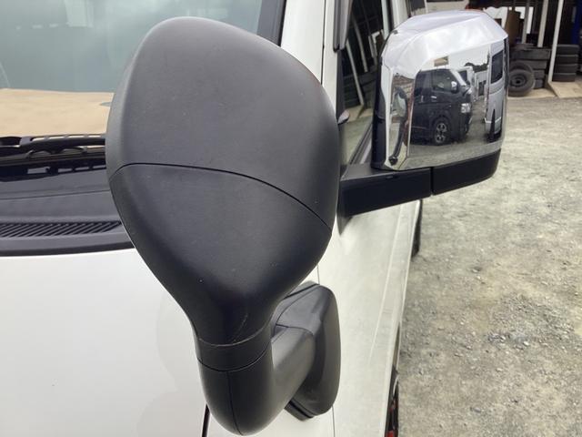 ハイエースバン スーパーＧＬ　ダークプライムＩＩ　６型後期　アルパインＢＩＧＸフローティングナビ　社外アルミホイール　ワンオーナー　クリアランスソナー　デジタルインナーミラー　トヨタセーフティセンス　ＬＥＤイエローフォグランプ　ＬＥＤカーゴランプ（14枚目）