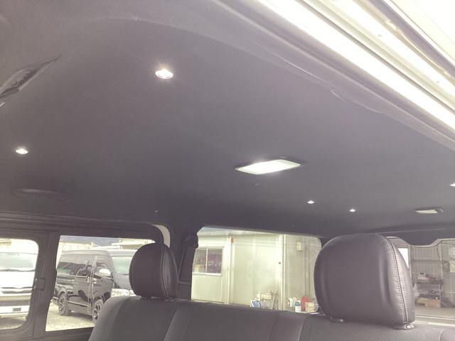 ハイエースバン スーパーＧＬ　ダークプライムＩＩ　６型後期　アルパインＢＩＧＸフローティングナビ　社外アルミホイール　ワンオーナー　クリアランスソナー　デジタルインナーミラー　トヨタセーフティセンス　ＬＥＤイエローフォグランプ　ＬＥＤカーゴランプ（49枚目）