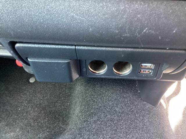 ハイエースバン スーパーＧＬ　ダークプライムＩＩ　７型　両側パワースライドドア　パノラミックビュー　ワンオーナー　インナーブラックＬＥＤヘッドライト　クリアランスソナー　ＴＳＳ　社外アルミホイール　デジタルインナーミラー　社外テールランプ（37枚目）