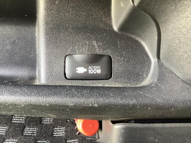 ハイエースバン ロングスーパーＧＬ　２型　社外アルミホイール　社外フロントスポイラー　ドライブレコーダー前後　ＬＥＤヘッドライト　ＬＥＤフォグランプ　助手席エアバック　１００Ｖ電源　ホワイトレタータイヤ　ＥＴＣ　キーレス（33枚目）