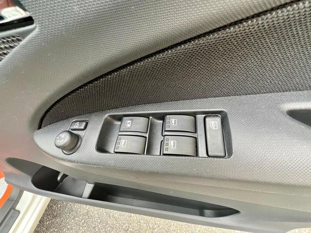 ムーヴ カスタム　Ｘ　全国１年保証付　純正アルミ　スマートキー　プッシュスタート　ＨＩＤ　エコアイドル　ウィンカーミラー　電動格納ミラー　ベンチシート（31枚目）